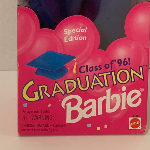 Graduation Barbie Class of 96 - Picture 5 of 6